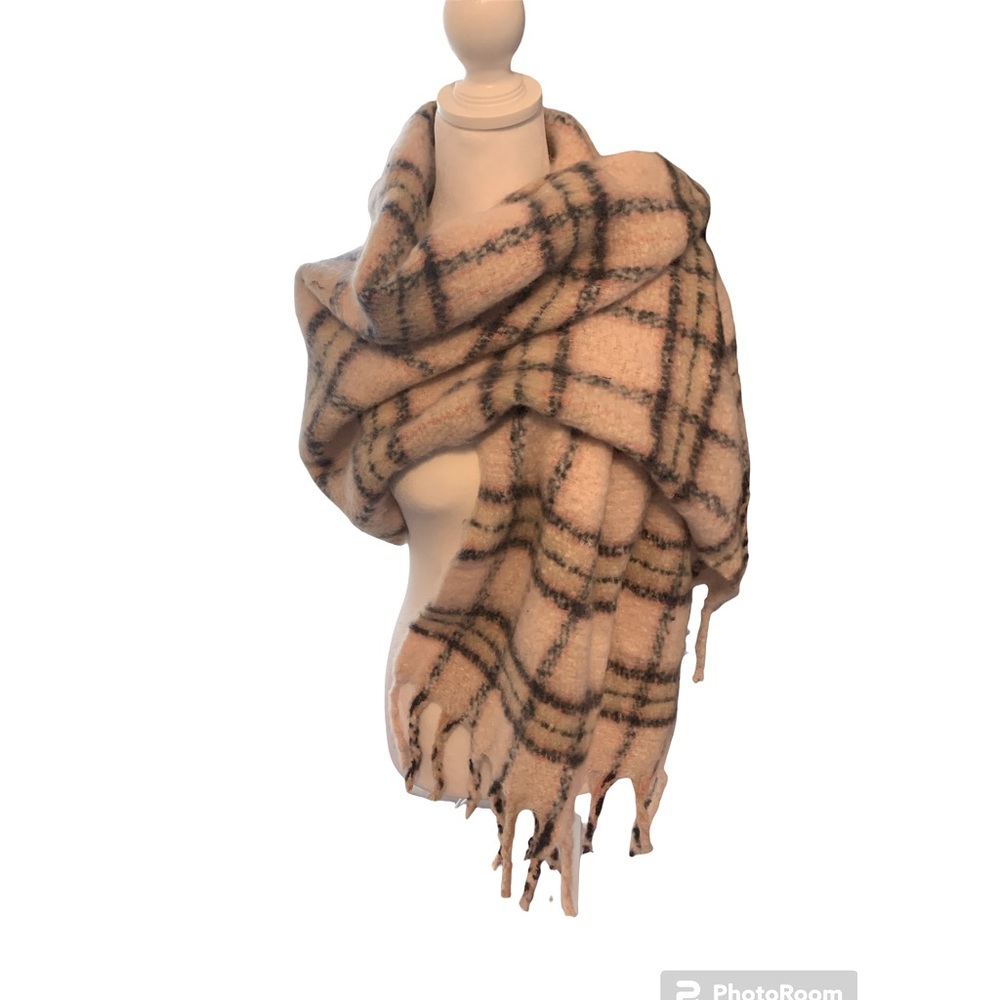Quagga Pink And Gray Plaid Fuzzy Blanket Scarf with Fringe